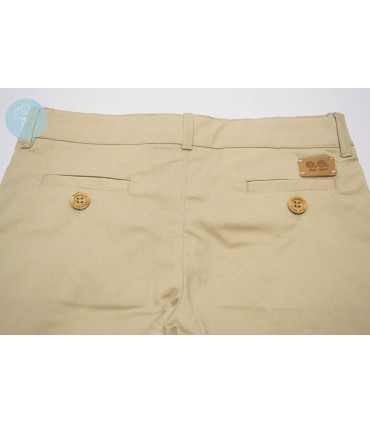 PANTALÓN CHINO CORTO
