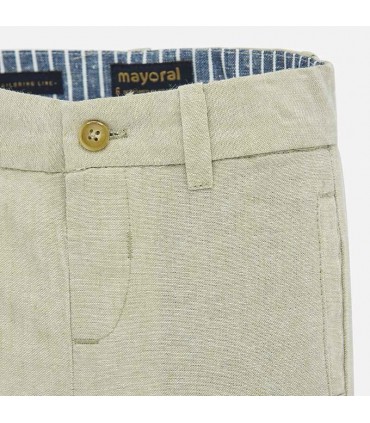 PANTALON CORTO LINO DE LA MARCA MAYORAL