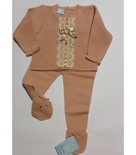 CONJUNTO BEBE PUNTO DE LA MARCA GRANLEI