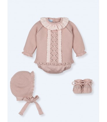 CONJUNTO BEBE PUNTO CUATRO PIEZAS MARCA MAC ILUSION