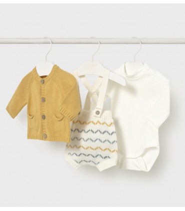 CONJUNTO BEBE TRES PIEZAS MARCA MAYORAL