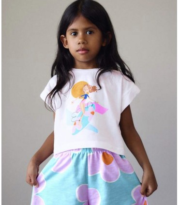 CONJUNTO PANTALON CORTO ESTAMPADO Y CAMISETA NIÑA MARCA MAYORAL