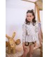 CONJUNTO NIÑA DOS PIEZAS CAMISA CALAVERAS Y SHORT CAMEL BOLSILLOS MARCA MON PETIT BONBON