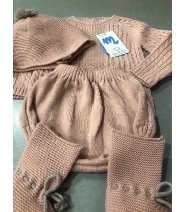 CONJUNTO BEBE CUATRO PIEZAS MARCA MAC ILUSION